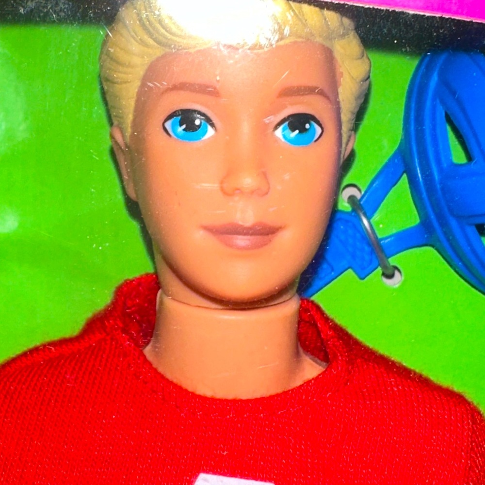 1994 Barbie Pizza Hut Party featuring Kevin, Mattel 12944, Pepsi NEVER Opened